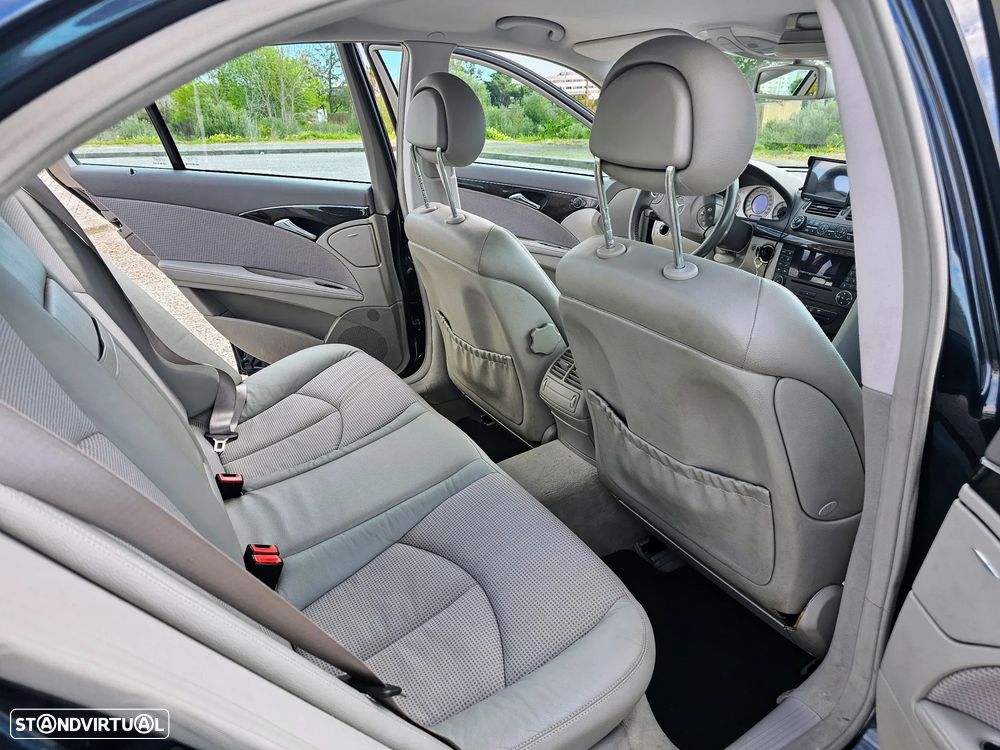 Mercedes-Benz E 220 CDI Auto Avantgarde - 25