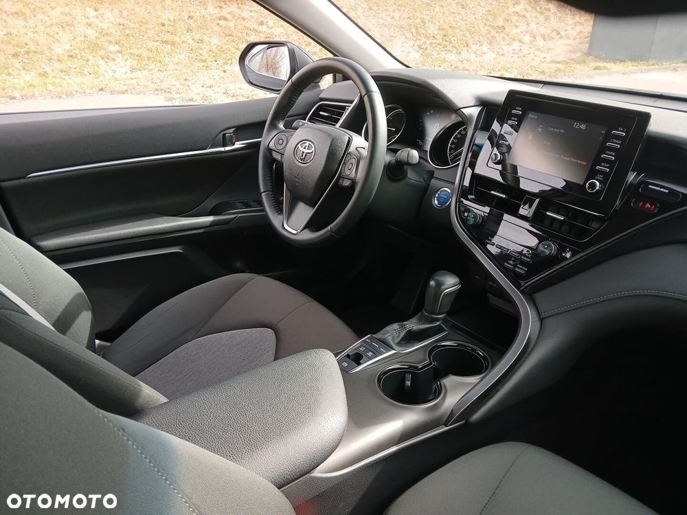 Toyota Camry 2.5 Hybrid Comfort CVT - 20