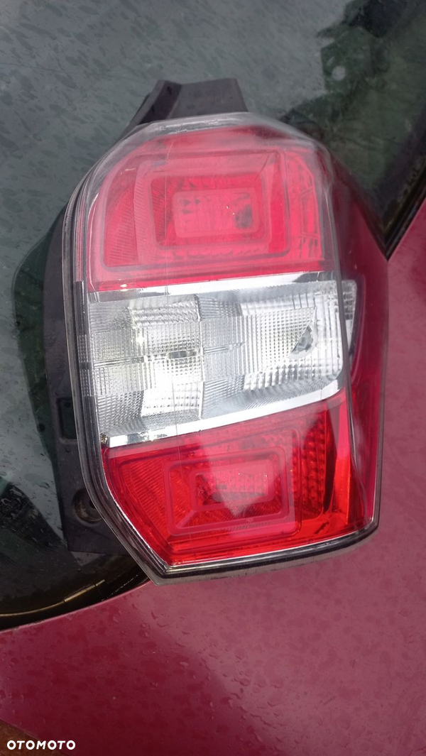 Lampa Prawa tył Subaru Forester 4 IV SJ Wwa