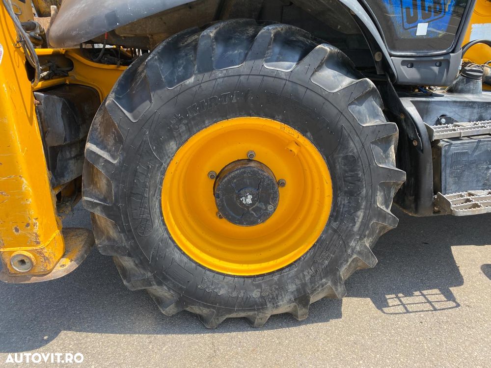 JCB 3CX ECO 4X4 BULDOEXCAVATOR - 11