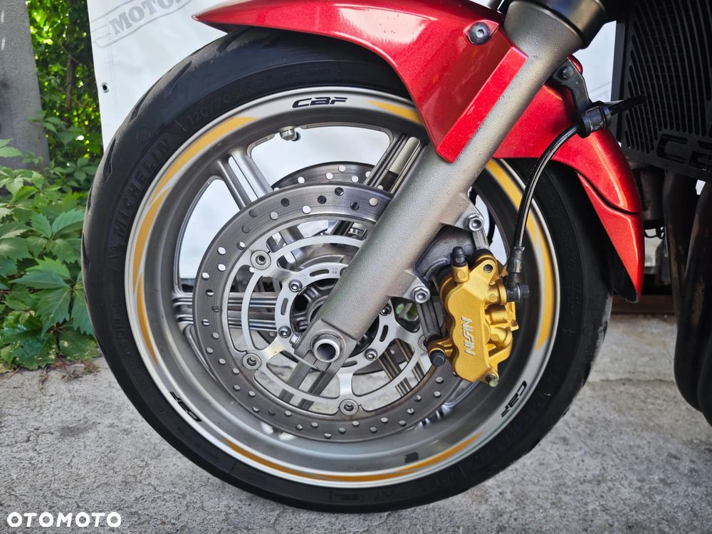Honda CBF - 14