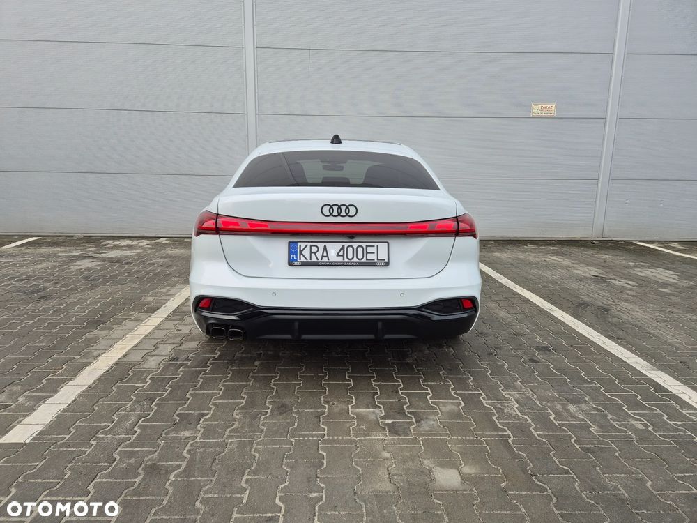 Audi A5 Limousine - 3