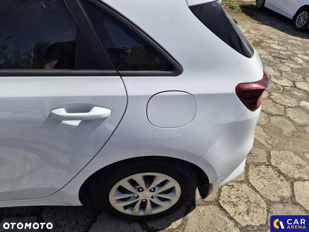 Kia Ceed - 19