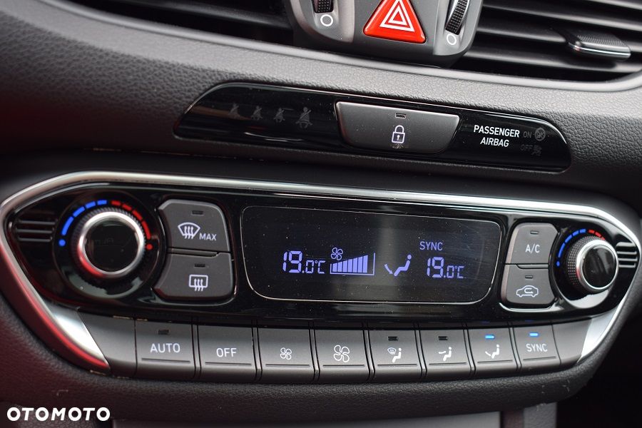 Hyundai i30 1.4 T-GDI DCT Passion Plus - 19