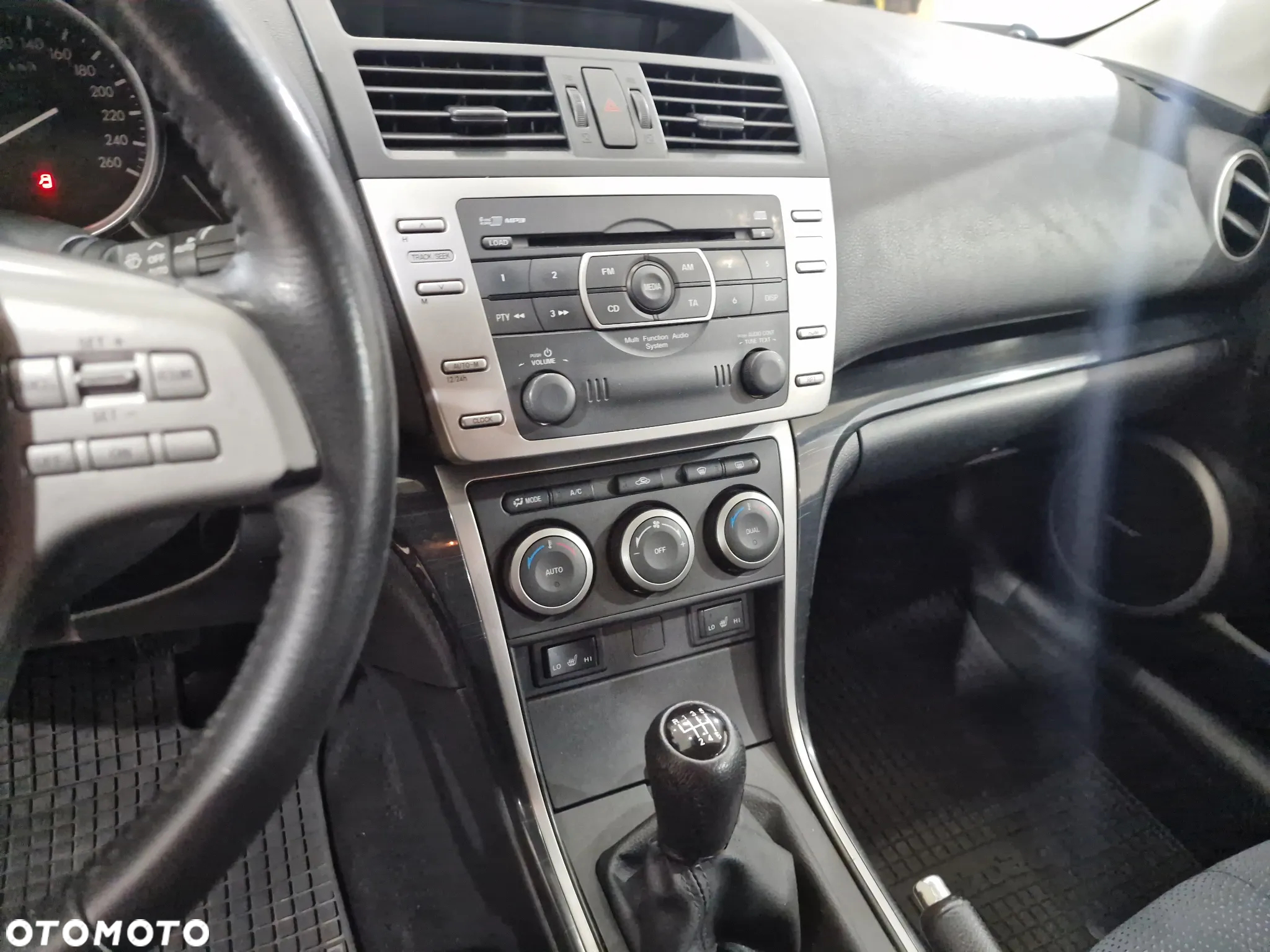 Mazda 6 2.0 Exclusive - 12