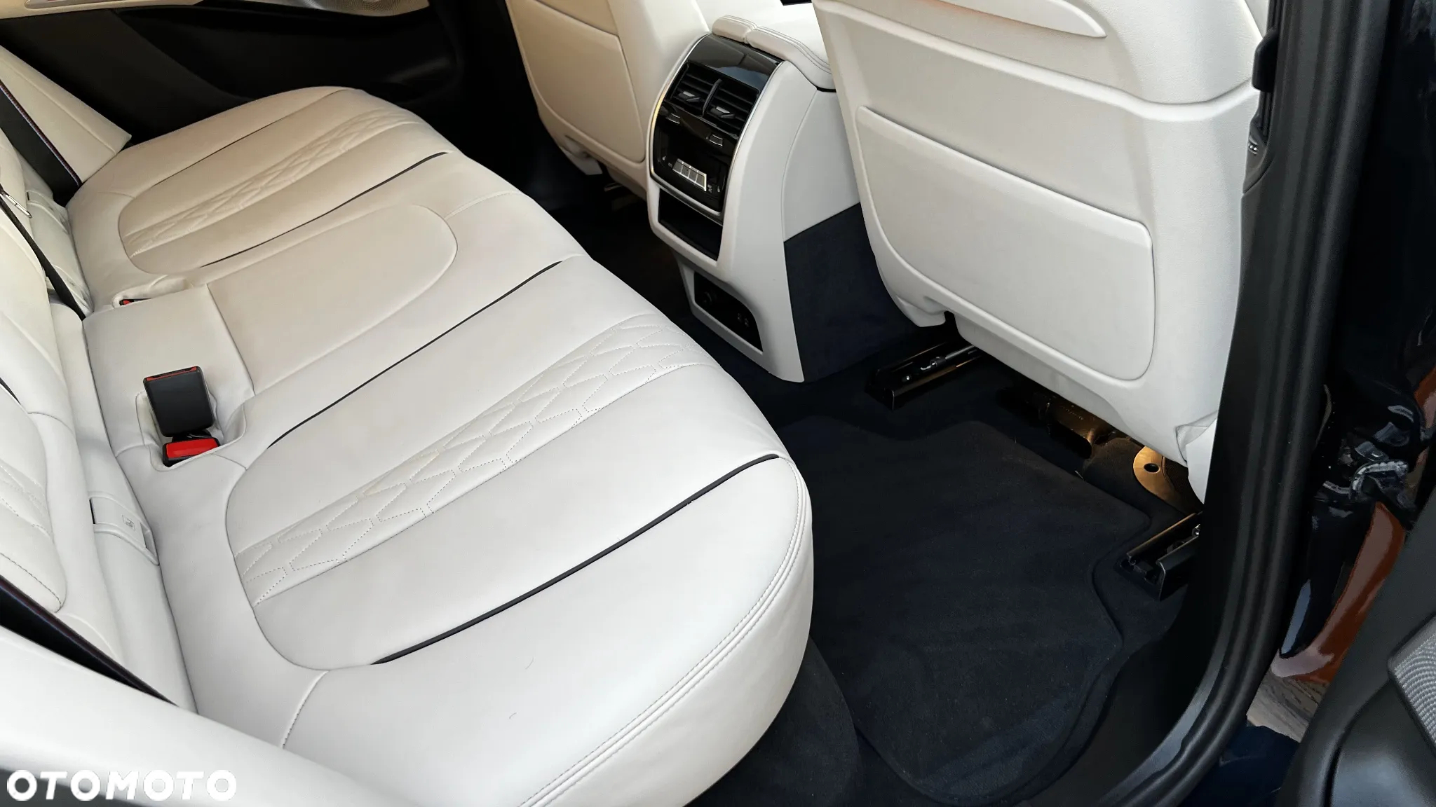 BMW X5 - 11
