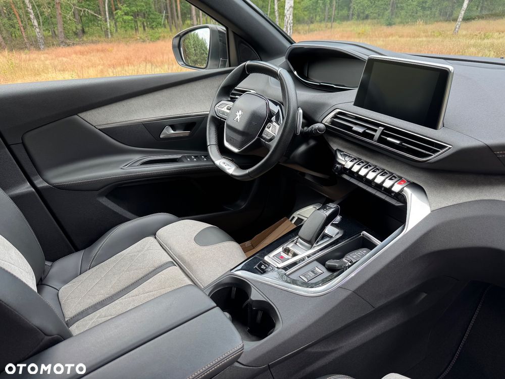 Peugeot 3008 1.6 PureTech Hybrid4 PHEV Allure Pack S&S EAT8 - 15