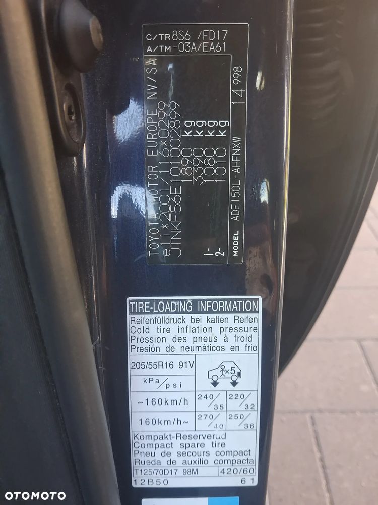 Toyota Auris 2.0 D-4D Luna - 8