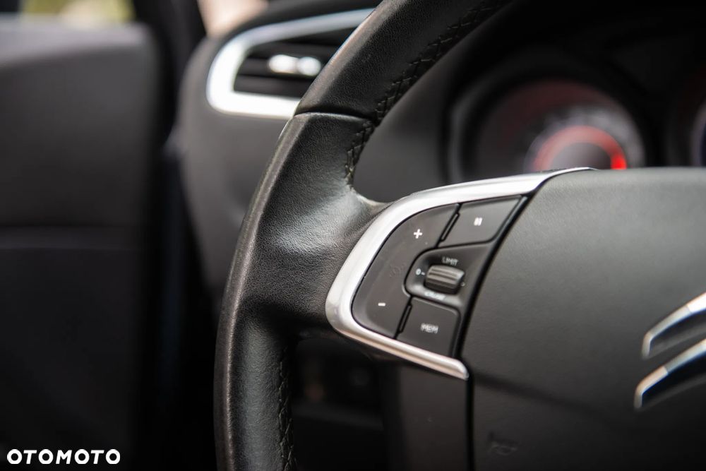 Citroën C4 VTi 95 Selection - 32