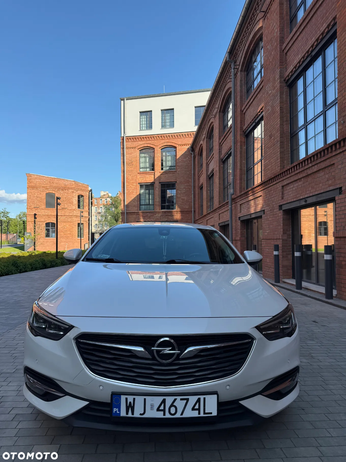 Opel Insignia 2.0 CDTI Ultimate S&S - 2
