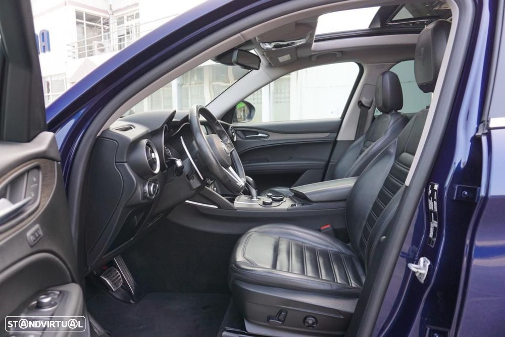 Alfa Romeo Stelvio 2.0 T Veloce TI Q4 AT8 - 58