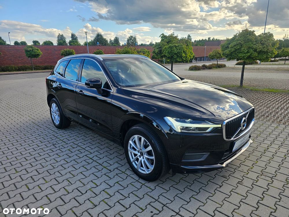 Volvo XC 60 D4 Momentum Pro - 5