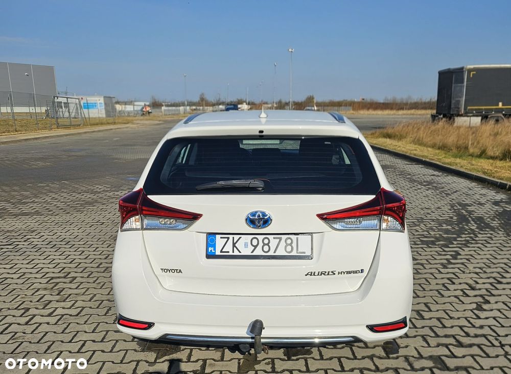 Toyota Auris - 14