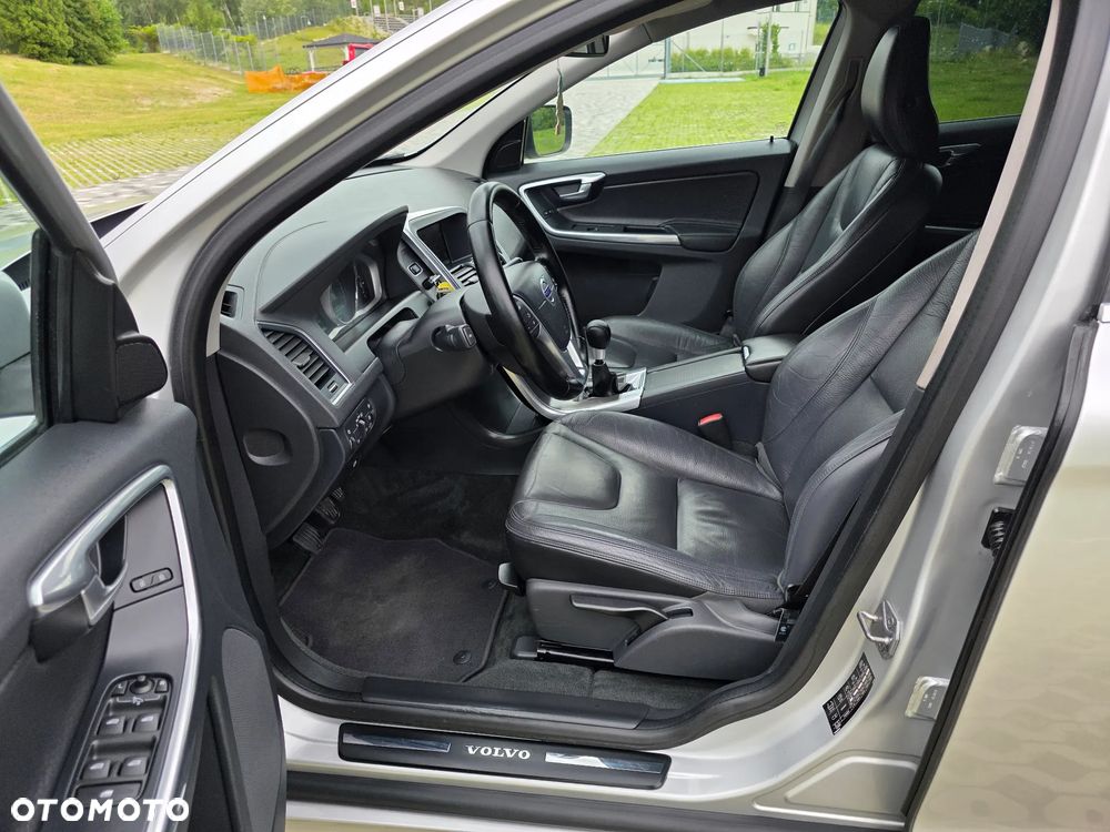 Volvo XC 60 D3 Edition Pro - 6