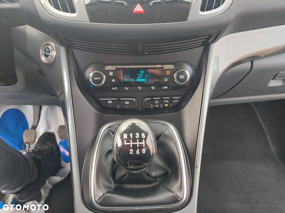 Ford C-MAX 2.0 TDCi Champions Edition - 17