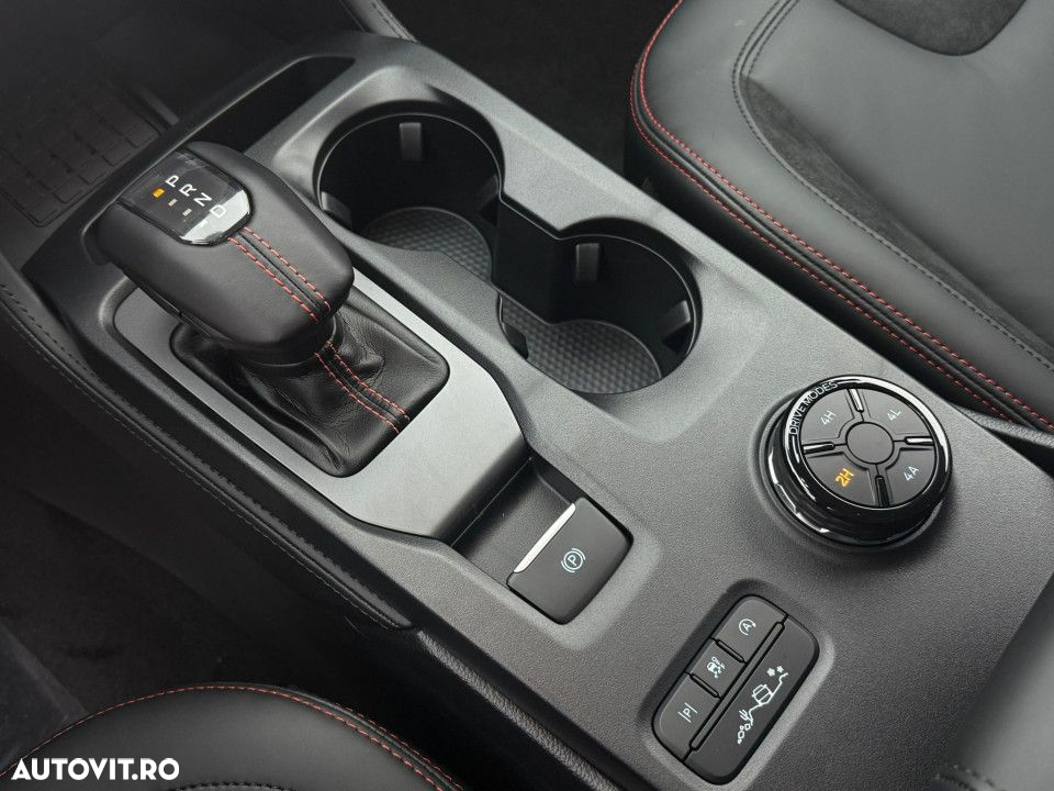 Ford Raptor - 19