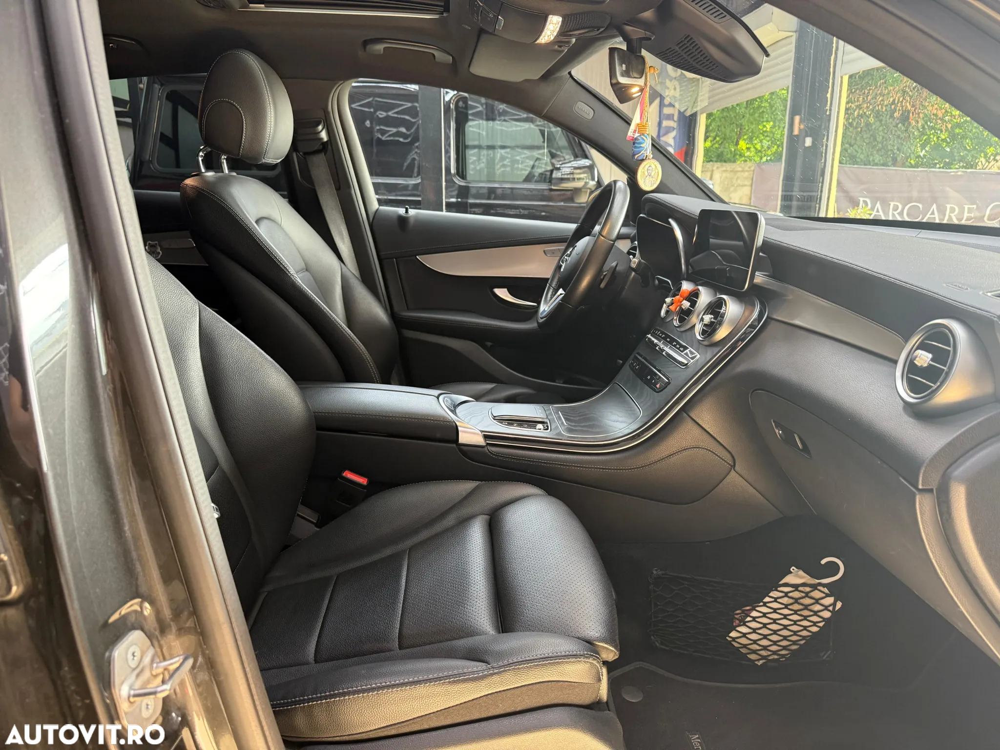 Mercedes-Benz GLC Coupe 220 d 4MATIC - 31