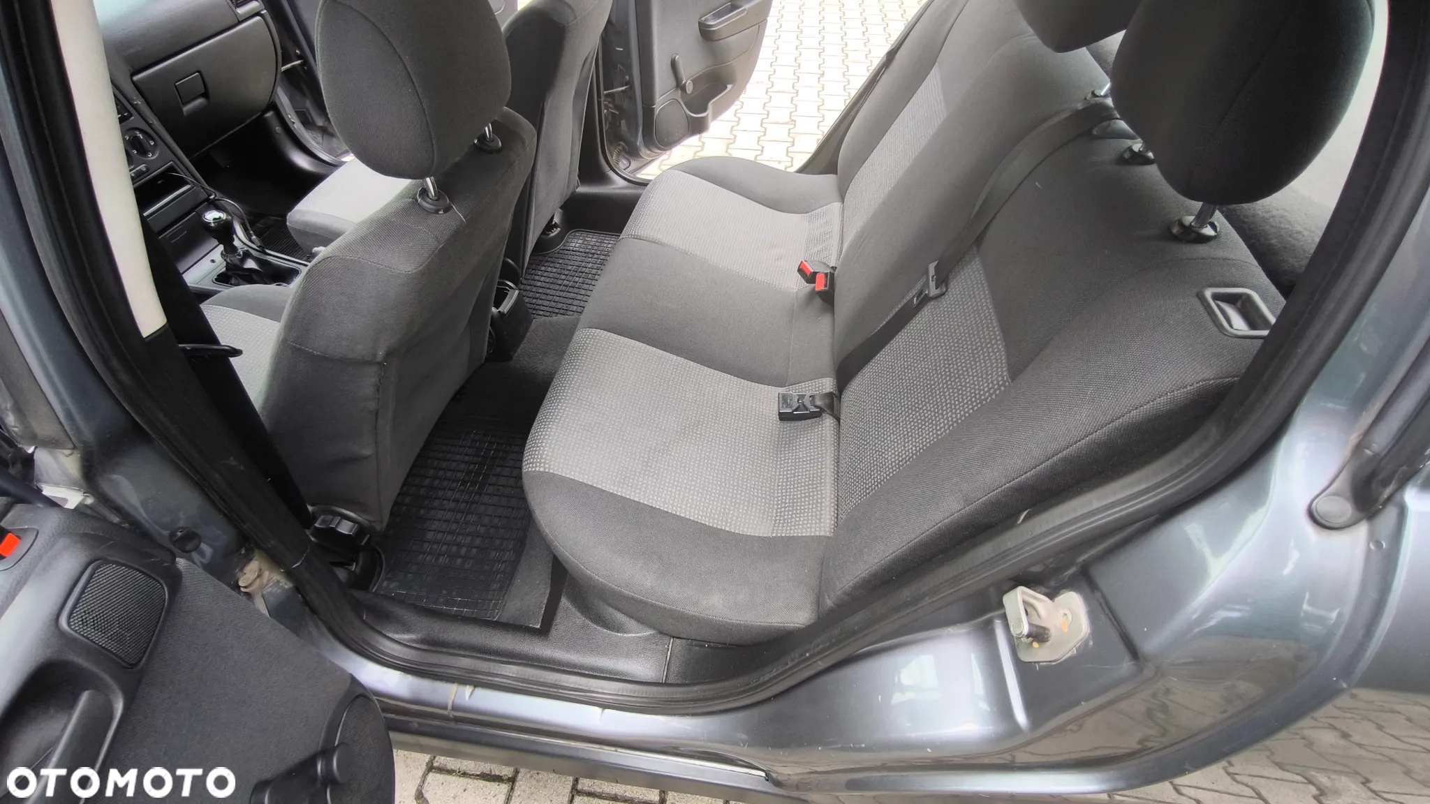 Opel Astra II 1.7 CDTI - 10