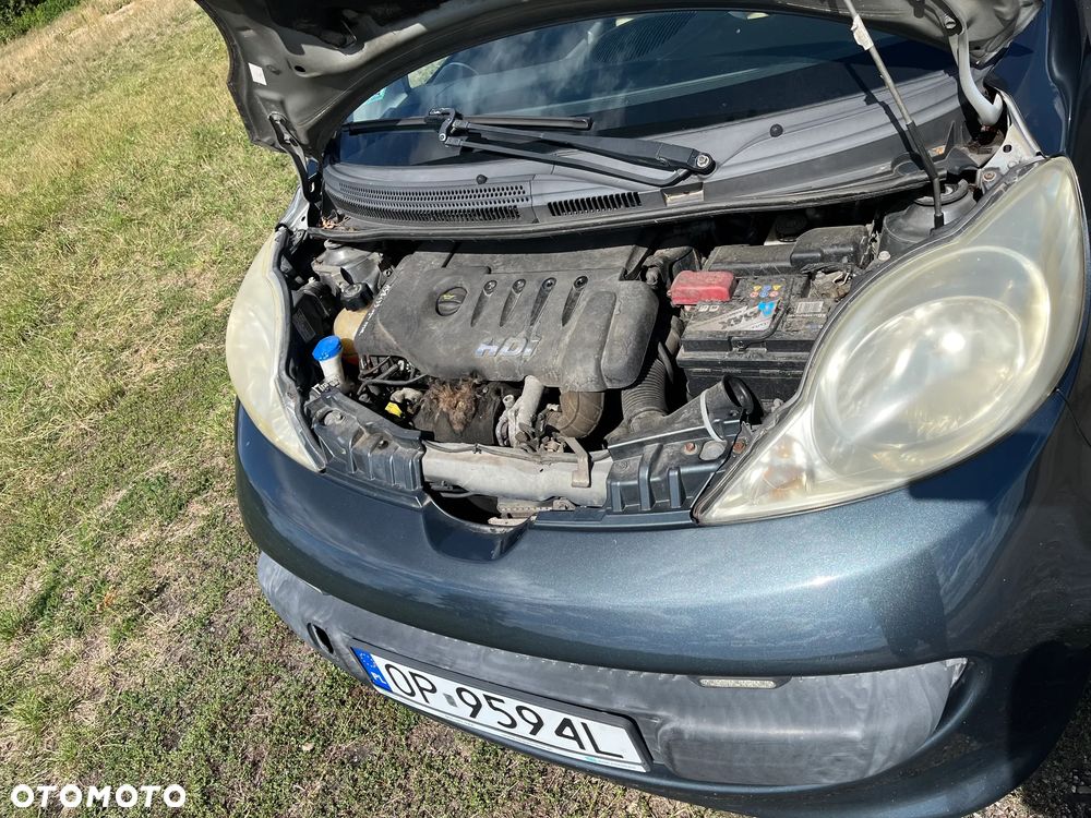 Peugeot 107 - 12