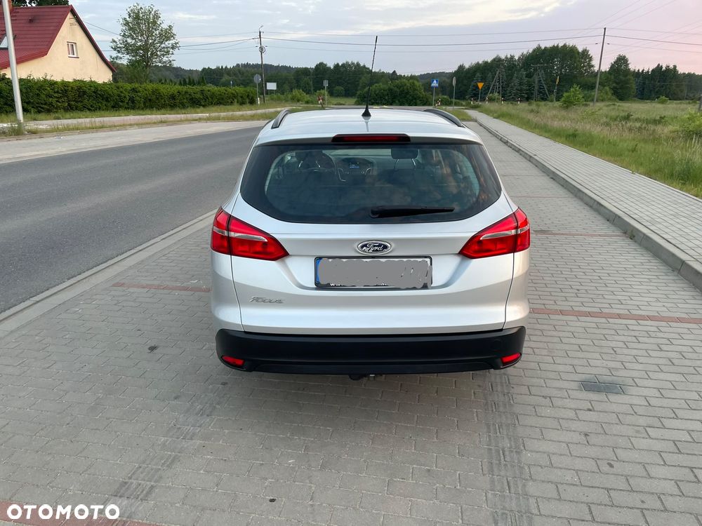 Ford Focus SW - 5