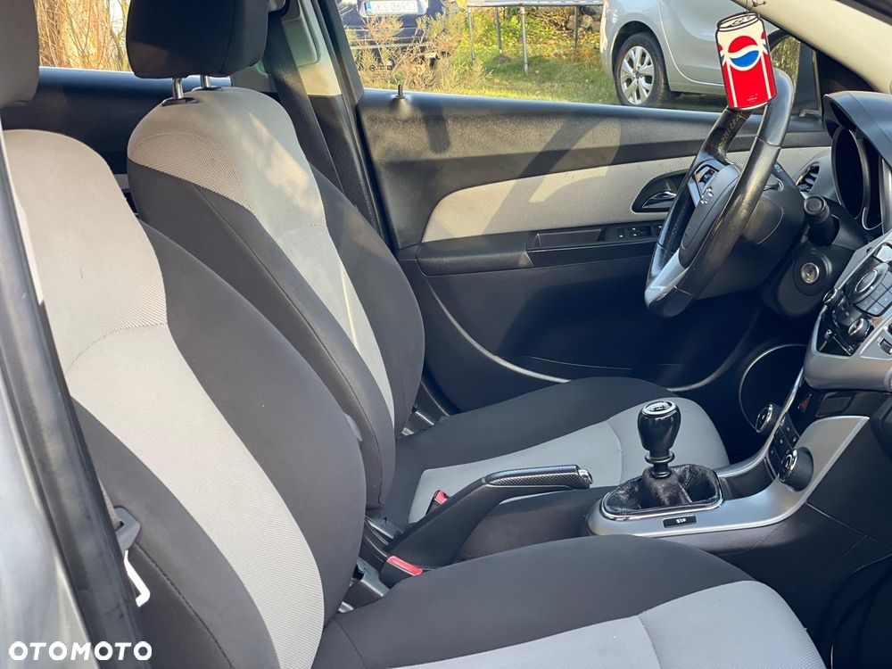 Chevrolet Cruze 2.0 D LTZ - 30