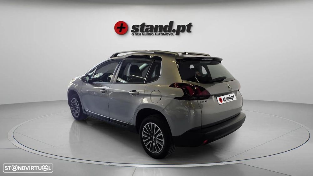 Peugeot 2008 BlueHDi 100 Allure - 4