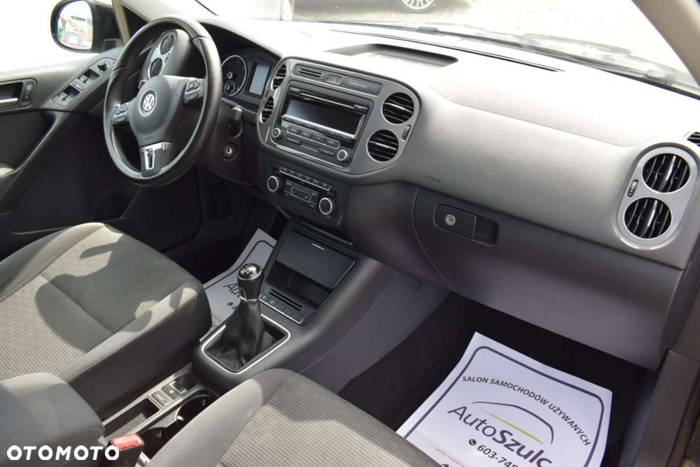 Volkswagen Tiguan - 24