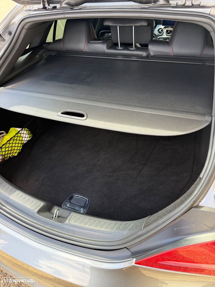 Mercedes-Benz CLA 180 (CDI) d AMG Line - 6