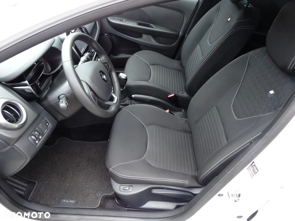 Renault Clio 0.9 TCe Limited - 18