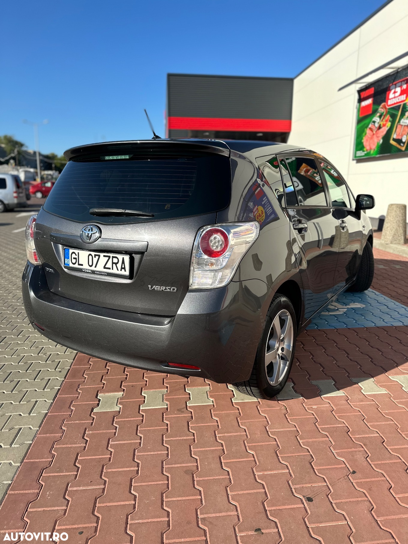 Toyota Verso 2.2 Aut Sol - 4