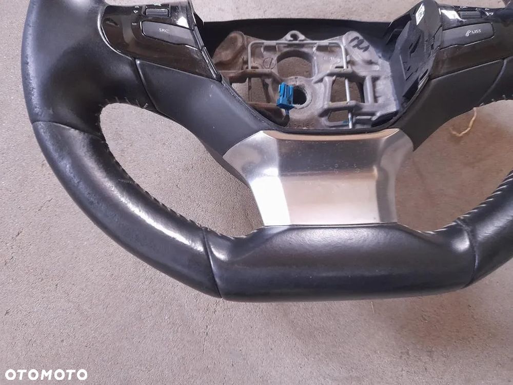 Kierownica Peugeot 308 T9 multifunkcyjna skóra - 5