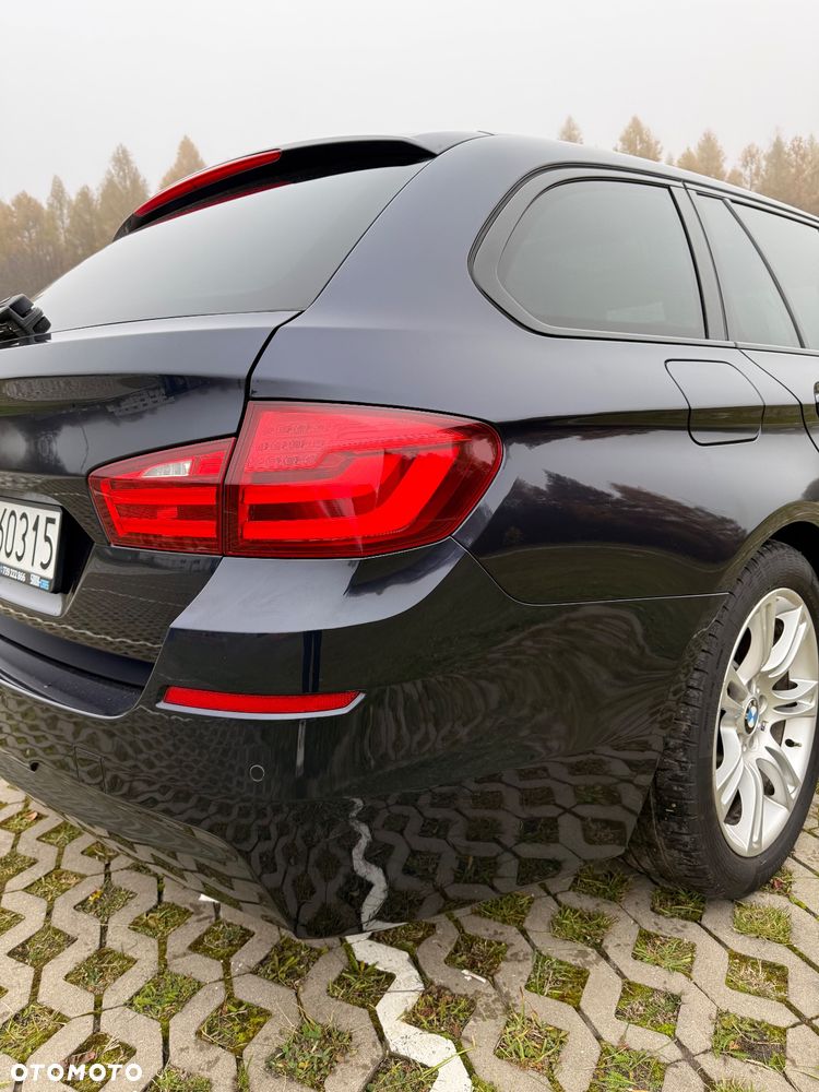 BMW Seria 5 525d xDrive Touring Sport-Aut Modern Line - 10