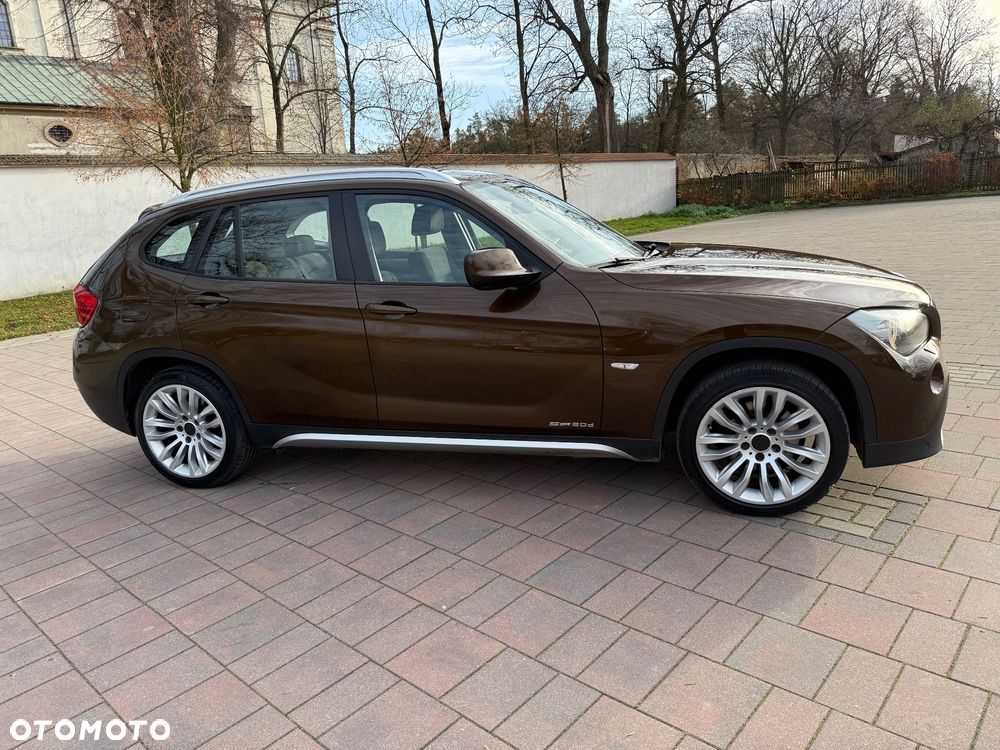 BMW X1 xDrive20d - 33