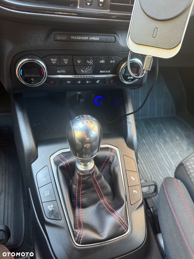 Ford Focus - 6