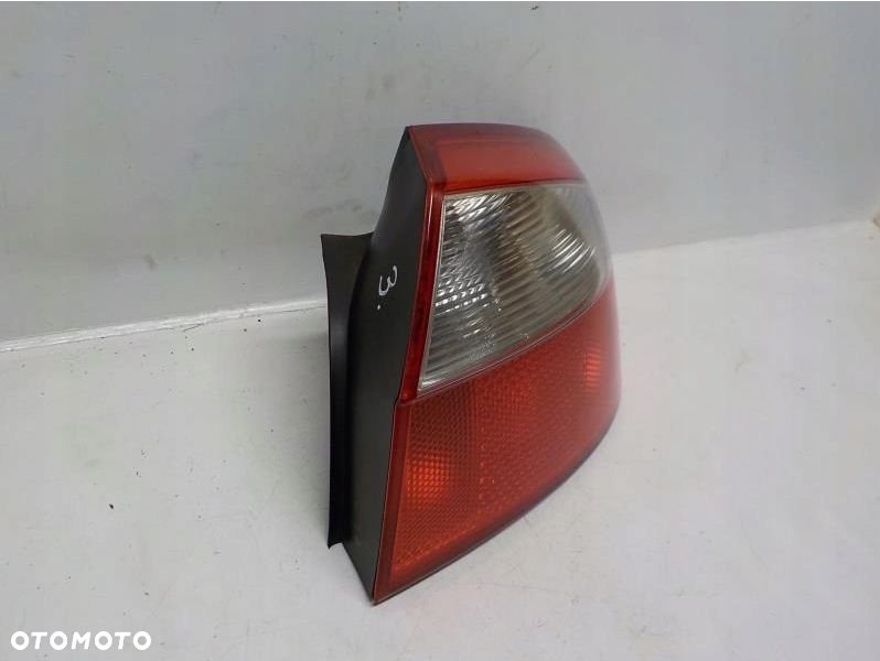 AUDI A4 B6 SEDAN LAMPA PRAWA TYŁ TYLNA - 4
