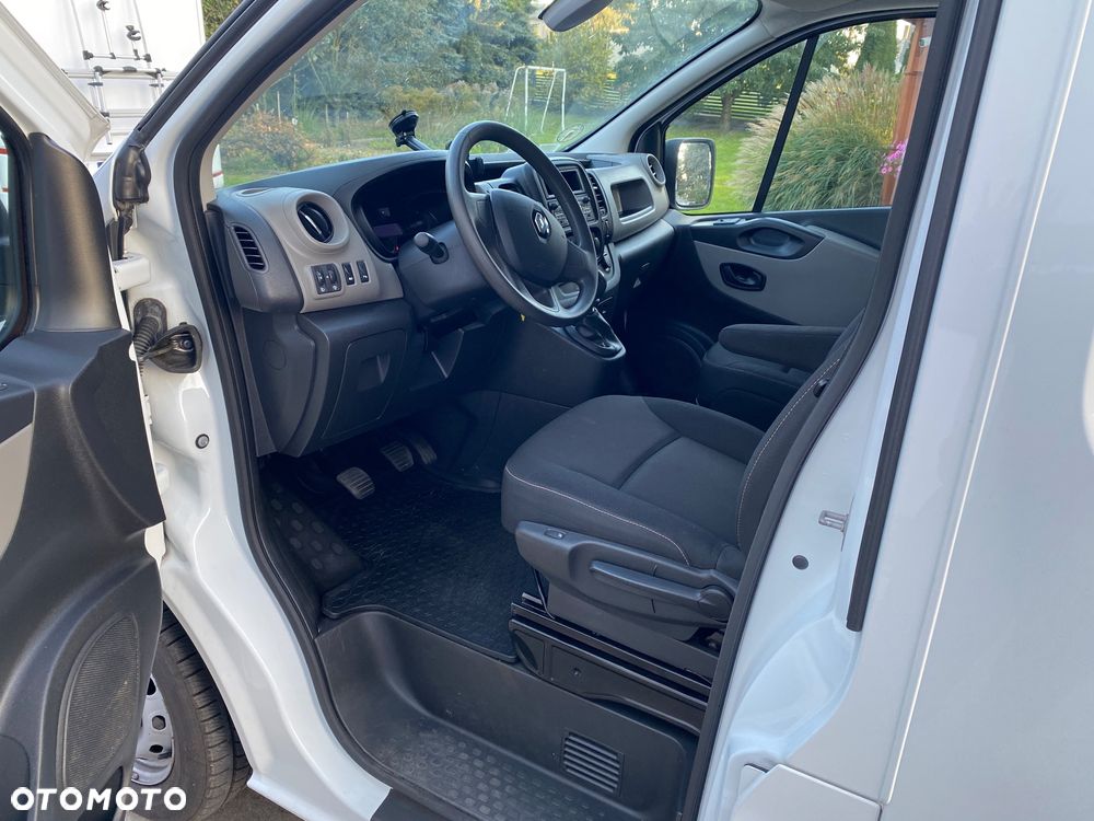 Renault TRAFIC - 7