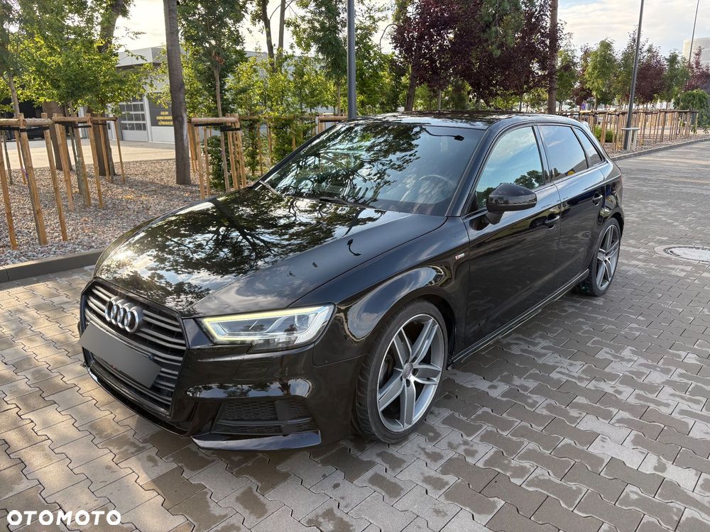 Audi A3 Sportback - 1