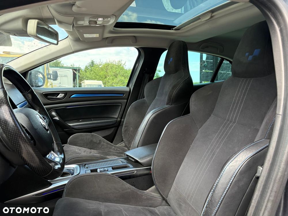 Renault Megane ENERGY dCi 165 EDC GT - 26