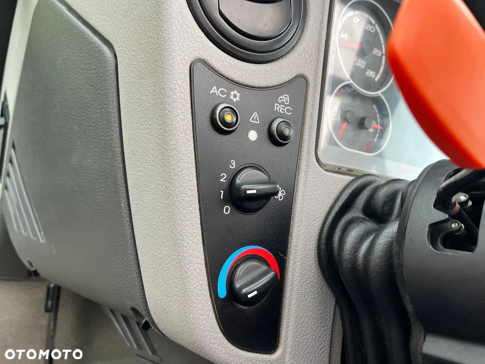 Claas Arion 430 - 16