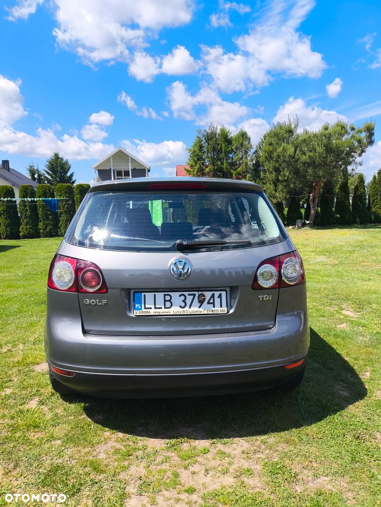 Volkswagen Golf - 4