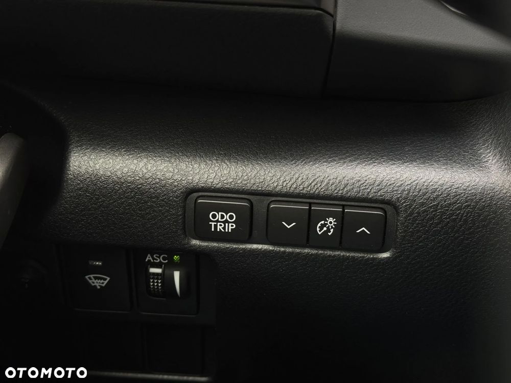 Lexus IS 300h Elite EU6 - 23