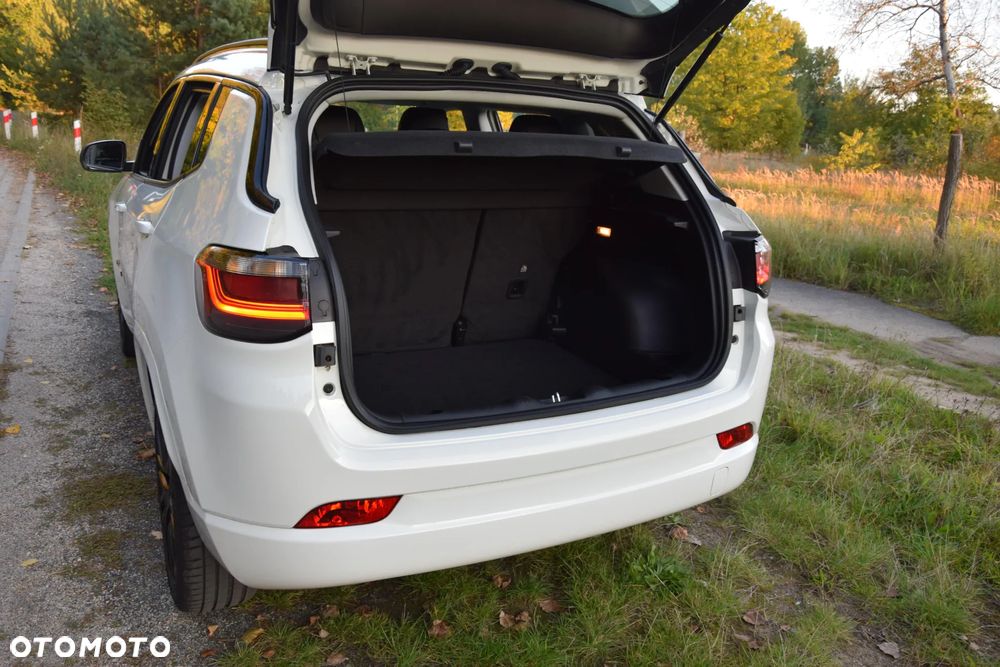 Jeep Compass 1.5 T4 mHEV High Altitude FWD S&S DCT - 32