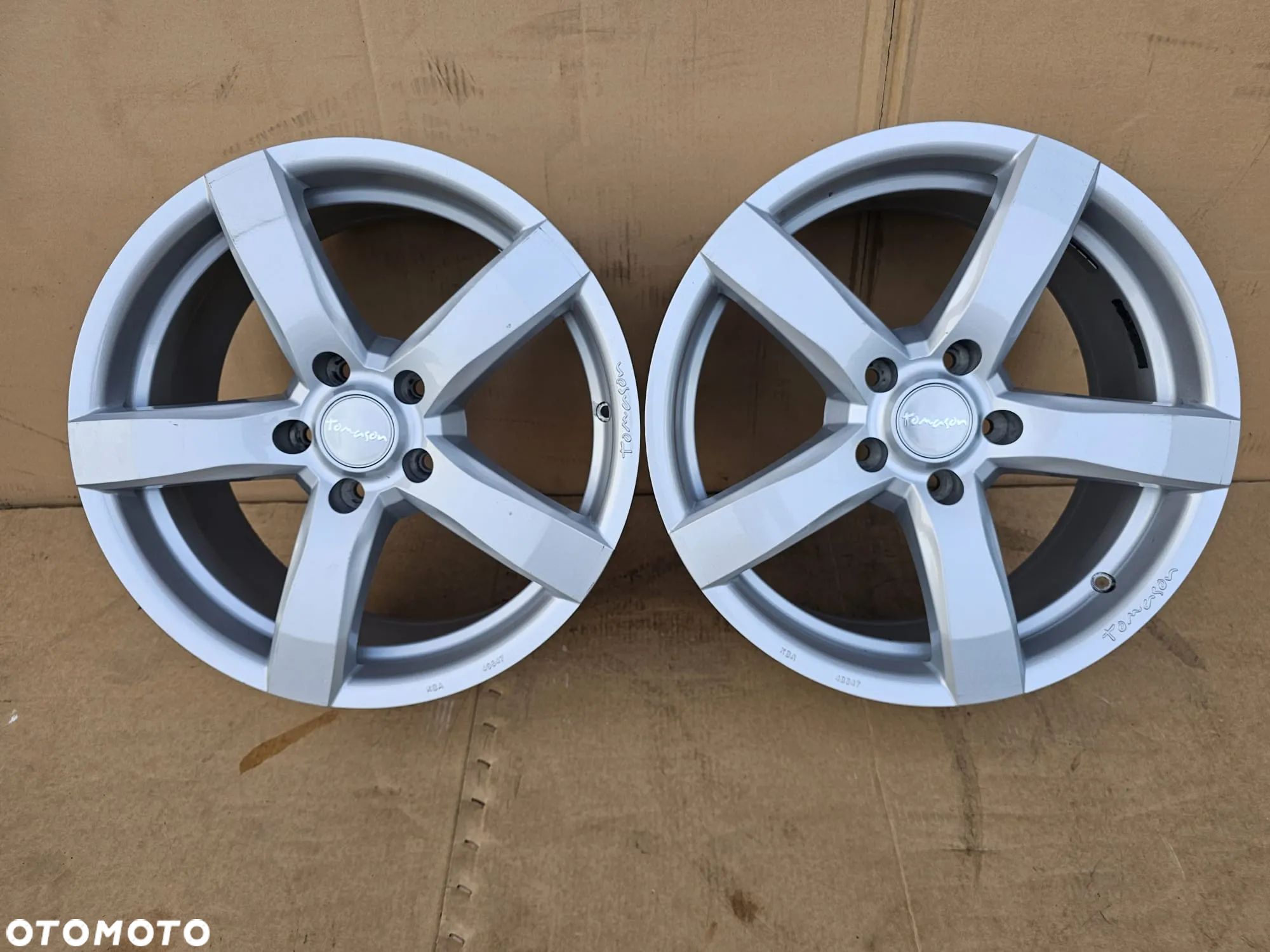 (F146) Tomason TN11-7517 Volkswagen Golf Passat B6 Touran Seat Leon Audi A3 A4 Skoda Octavia Mercedes / 7,5x17 ET48 5x112 / Zapas - 1