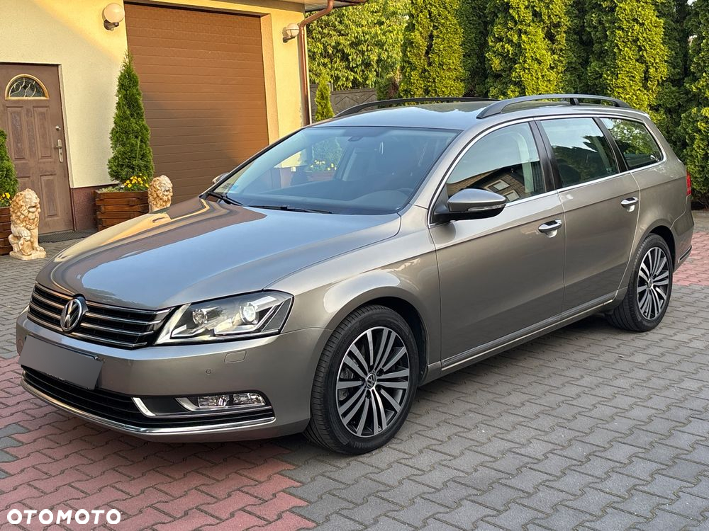 Volkswagen Passat 2.0 TDI Highline - 10