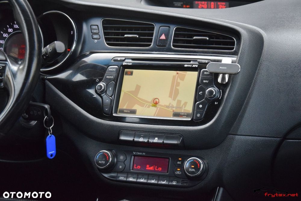 Kia Ceed - 24