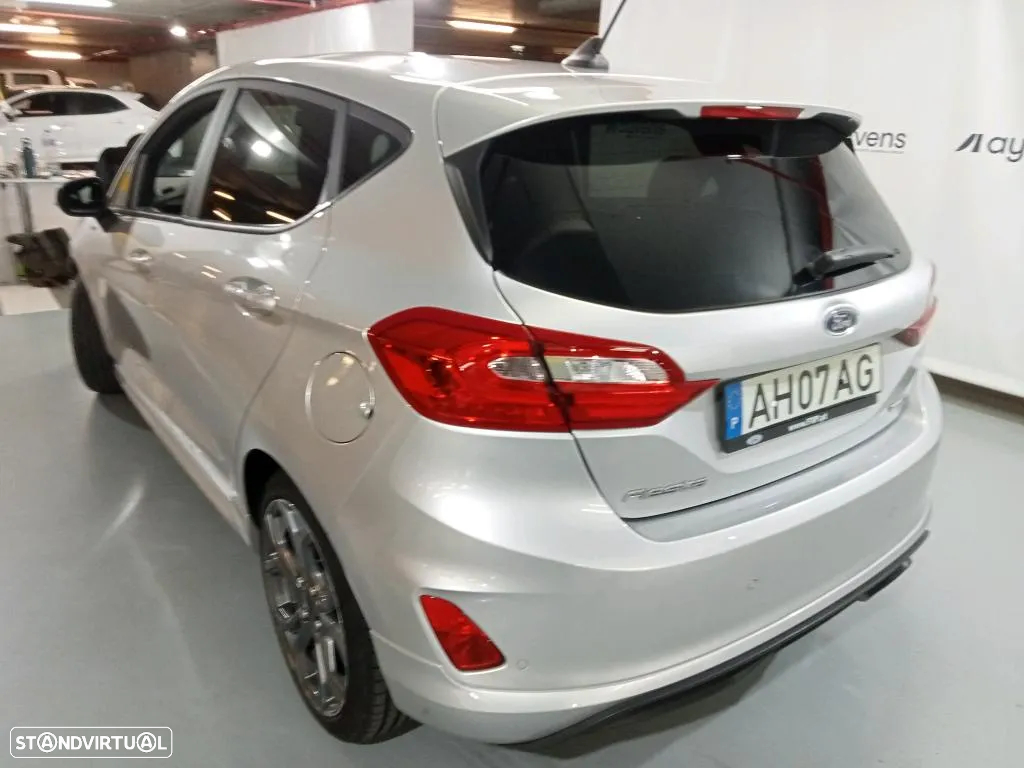 Ford Fiesta 1.0 EcoBoost MHEV ST-Line - 2