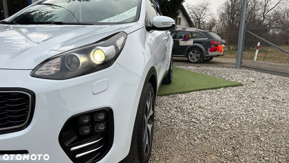 Kia Sportage 2,0 CRDI AWD GT Line - 13