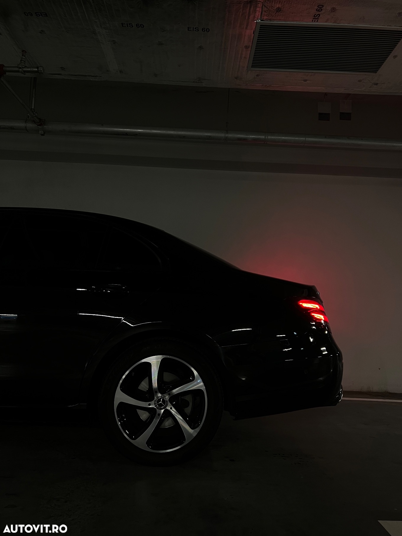 Mercedes-Benz E 200 4MATIC Aut. - 5