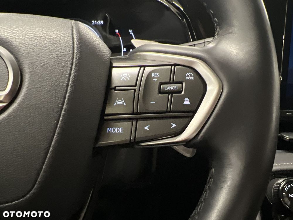 Lexus NX 350h Business AWD - 32