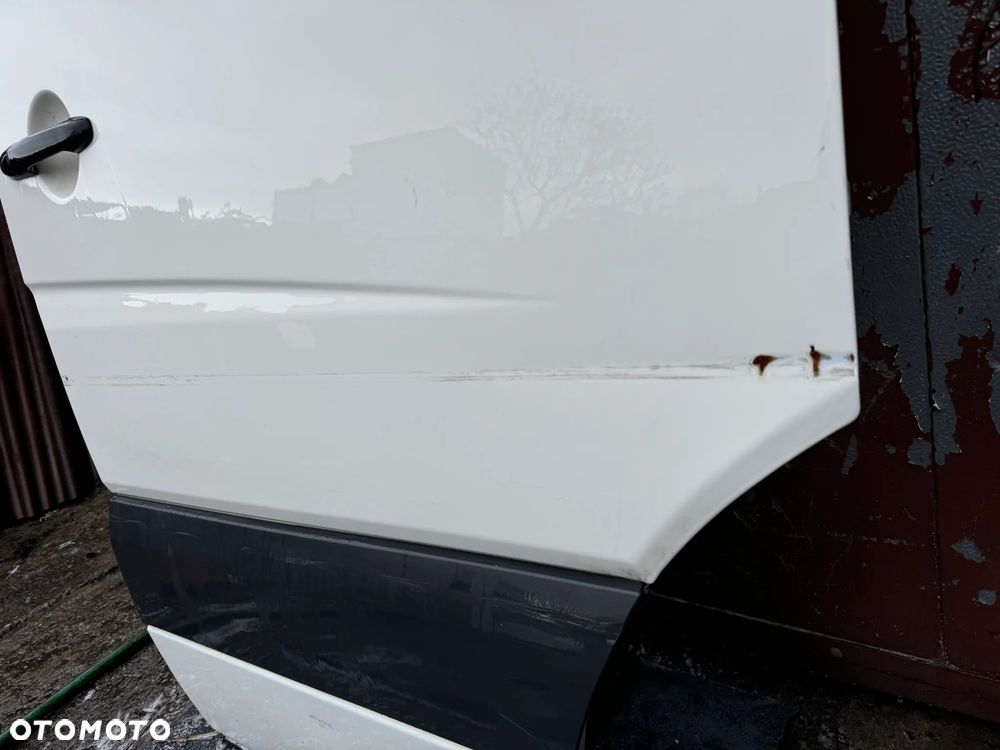 Drzwi prawe przednie W906 VW Crafter I ITALIA BEZ RDZY OE - 2